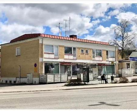 Hotel Yksio Kilometri Jokirannasta Forilta