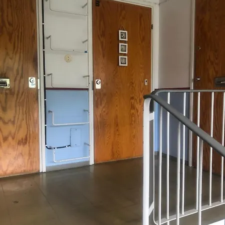 Yksio Kilometri Jokirannasta Forilta * Turku